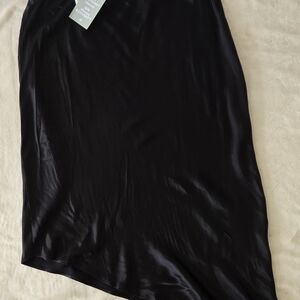 H&M Elegant Black Satin Midi Skirt SkU03